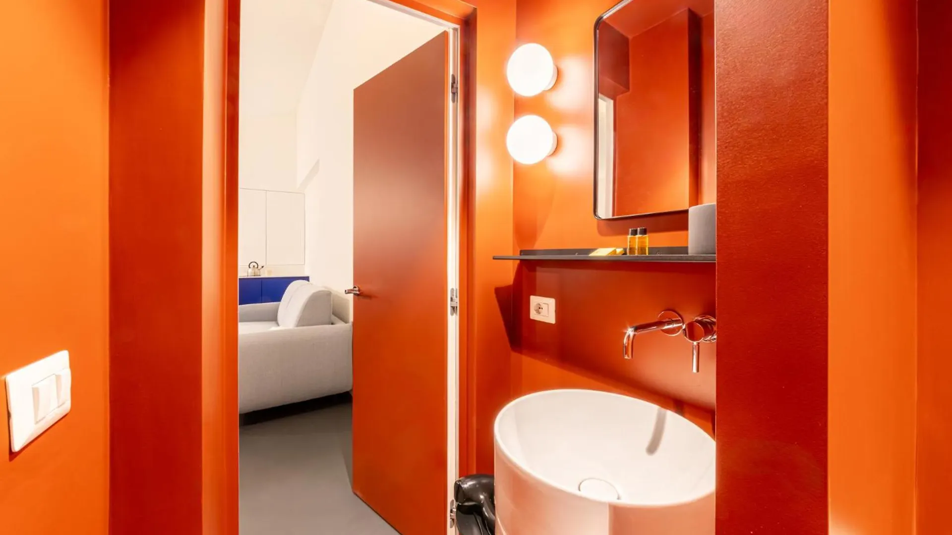 Brera - Garibaldi Charme Apartment Milan 0*,  Italy